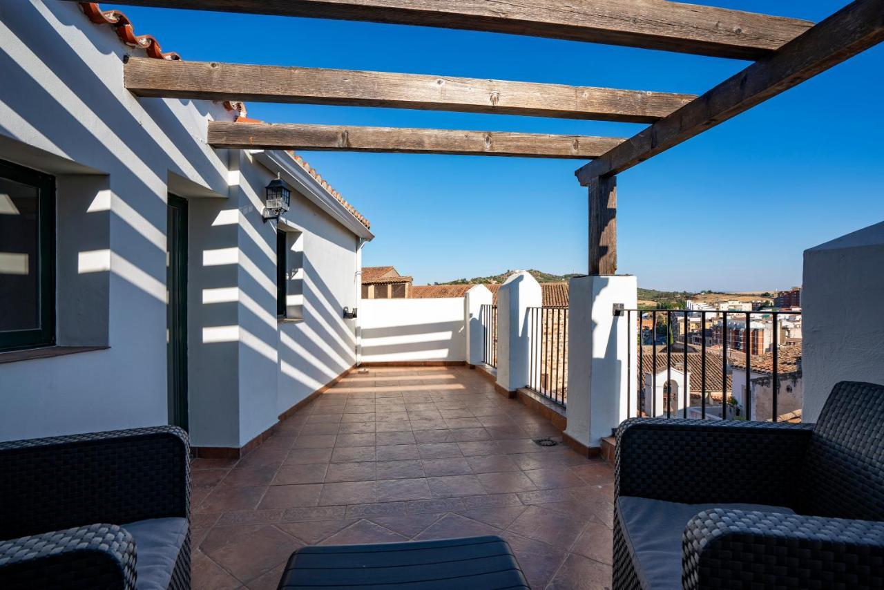 Apartamentos Caceres Historico Centro Екстериор снимка