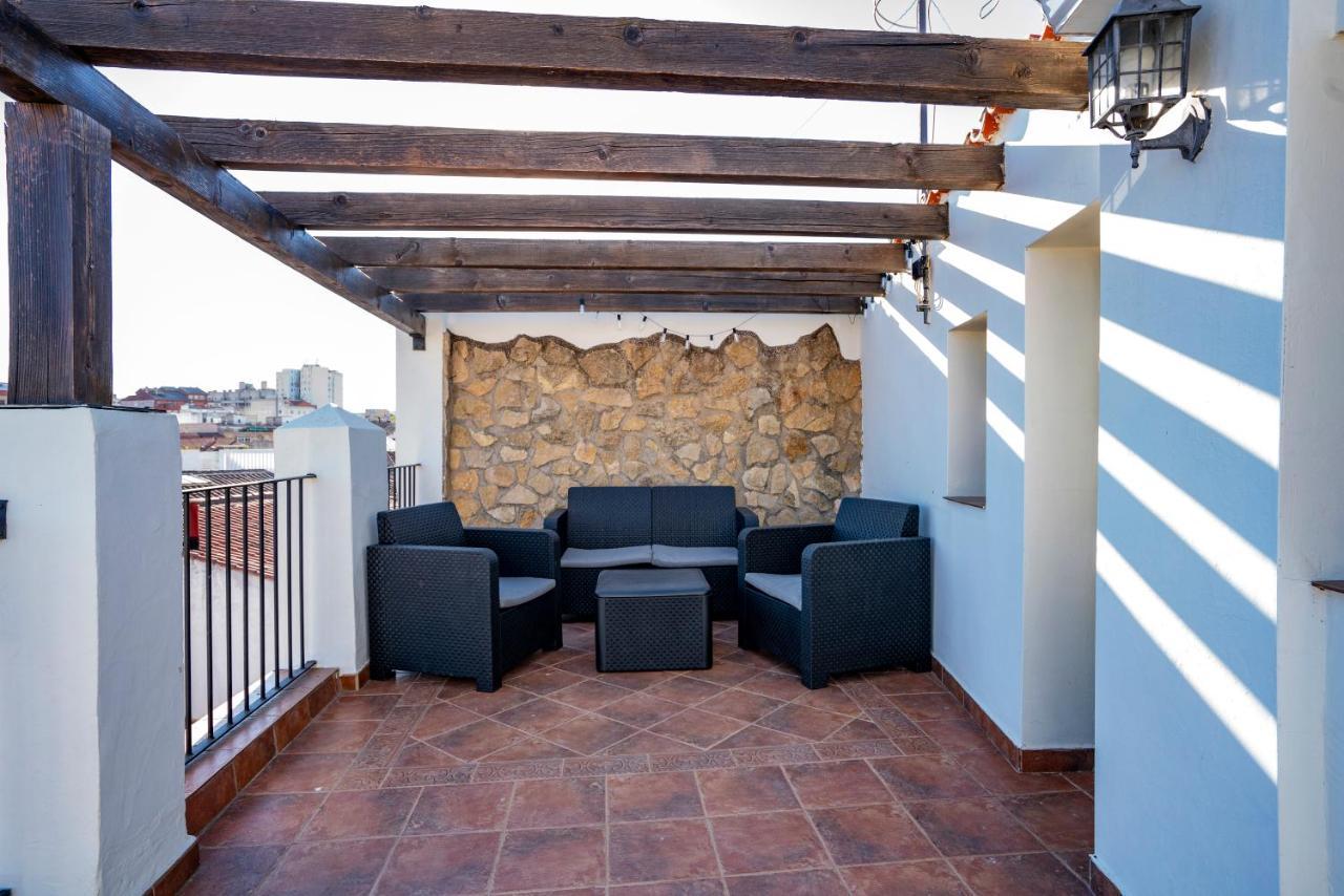 Apartamentos Caceres Historico Centro Екстериор снимка