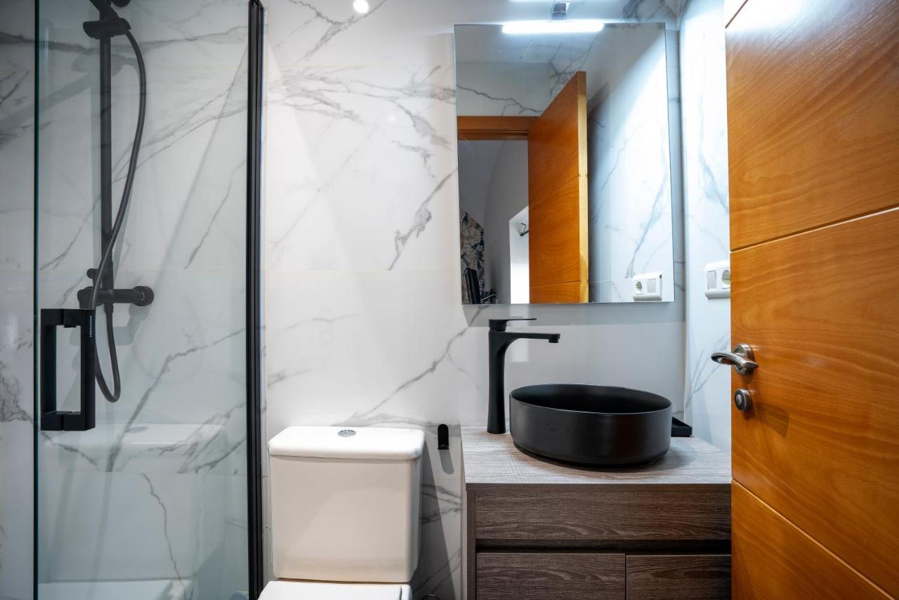 Apartamentos Caceres Historico Centro Екстериор снимка