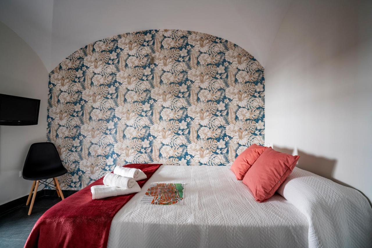 Apartamentos Caceres Historico Centro Екстериор снимка