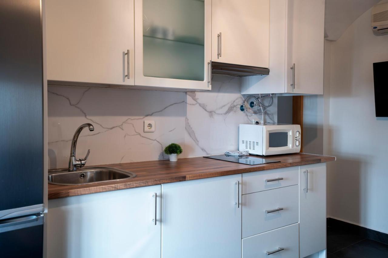 Apartamentos Caceres Historico Centro Екстериор снимка